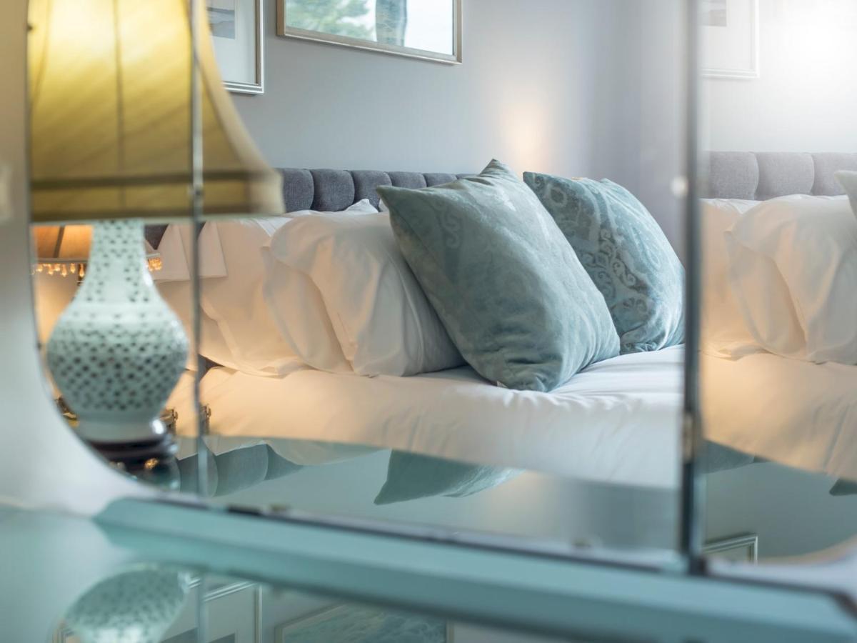 Pass The Keys New Stylish & Elegant 2 Bed Apartment In The City! كارديف المظهر الخارجي الصورة